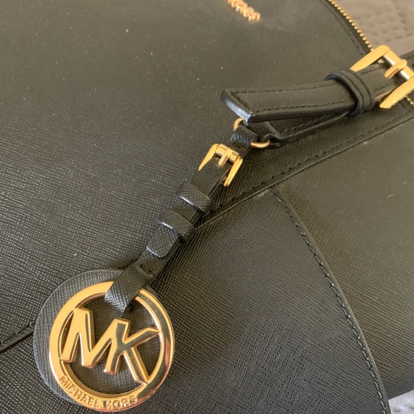 Michael Kors Jet Set tote - Picture 11 of 11